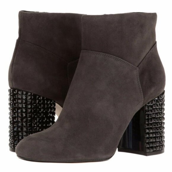Michael Michael Kors "Arabelle" Gray and Black Ankle Boot in Size 6.5 M - Picture 1 of 13